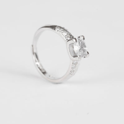 SOLITAIRE GRACE | SIZE ADJUSTABLE RING