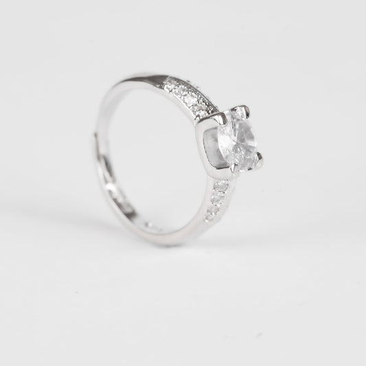 SOLITAIRE GRACE | SIZE ADJUSTABLE RING - Shwet