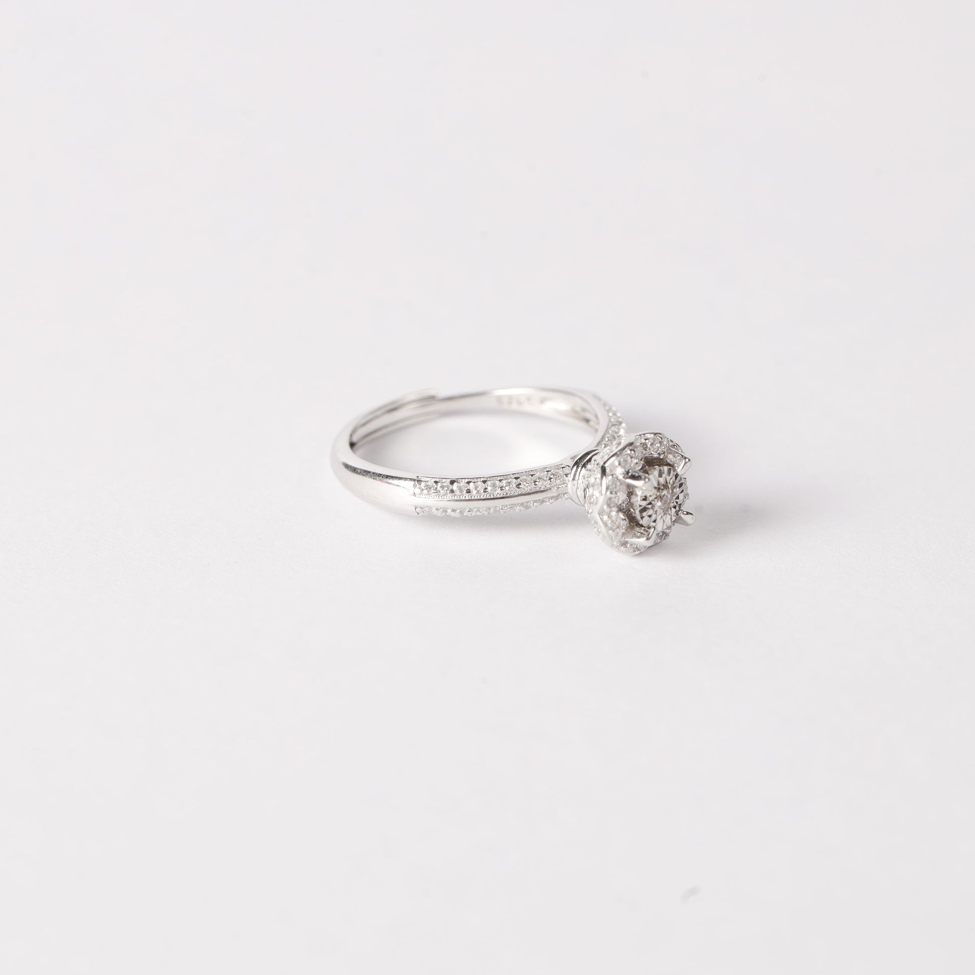 SOLITAIRE HIGH | ADJUSTABLE RING - Shwet