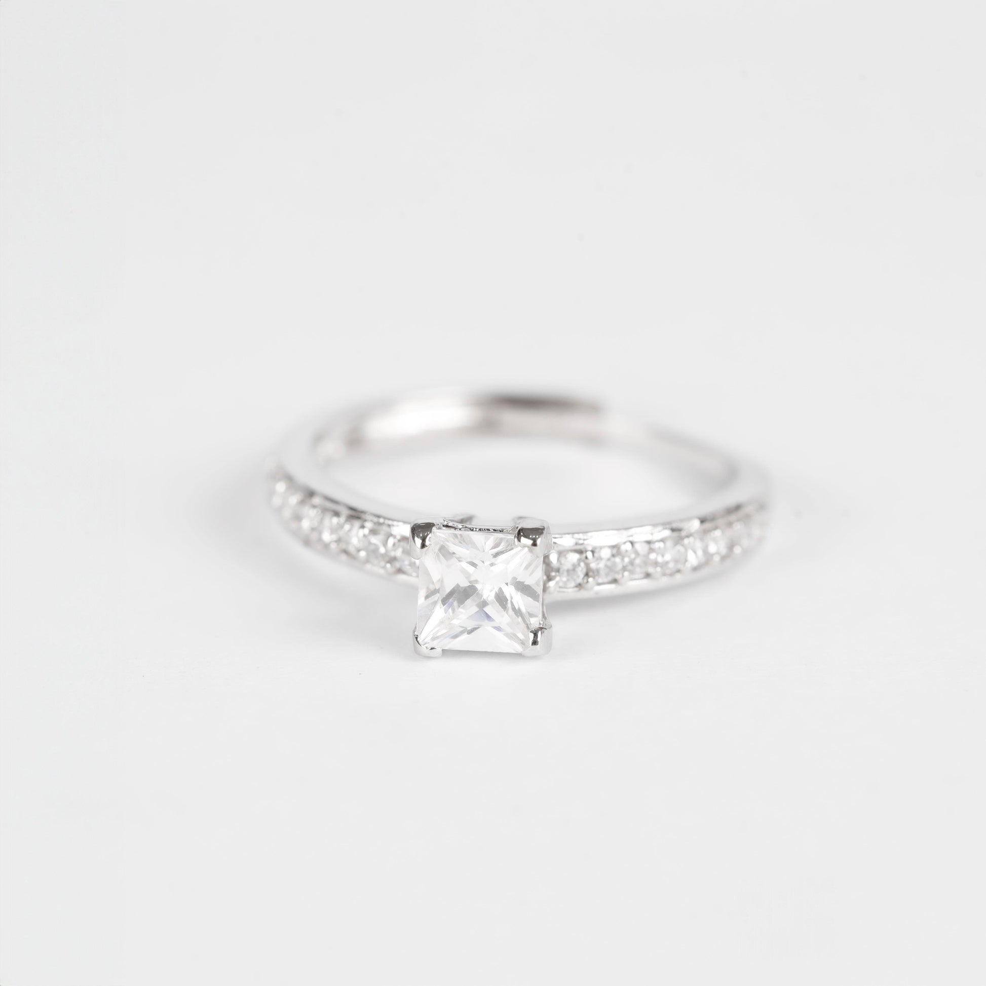 SOLITAIRE SILVER | ADJUSTABLE RING - Shwet