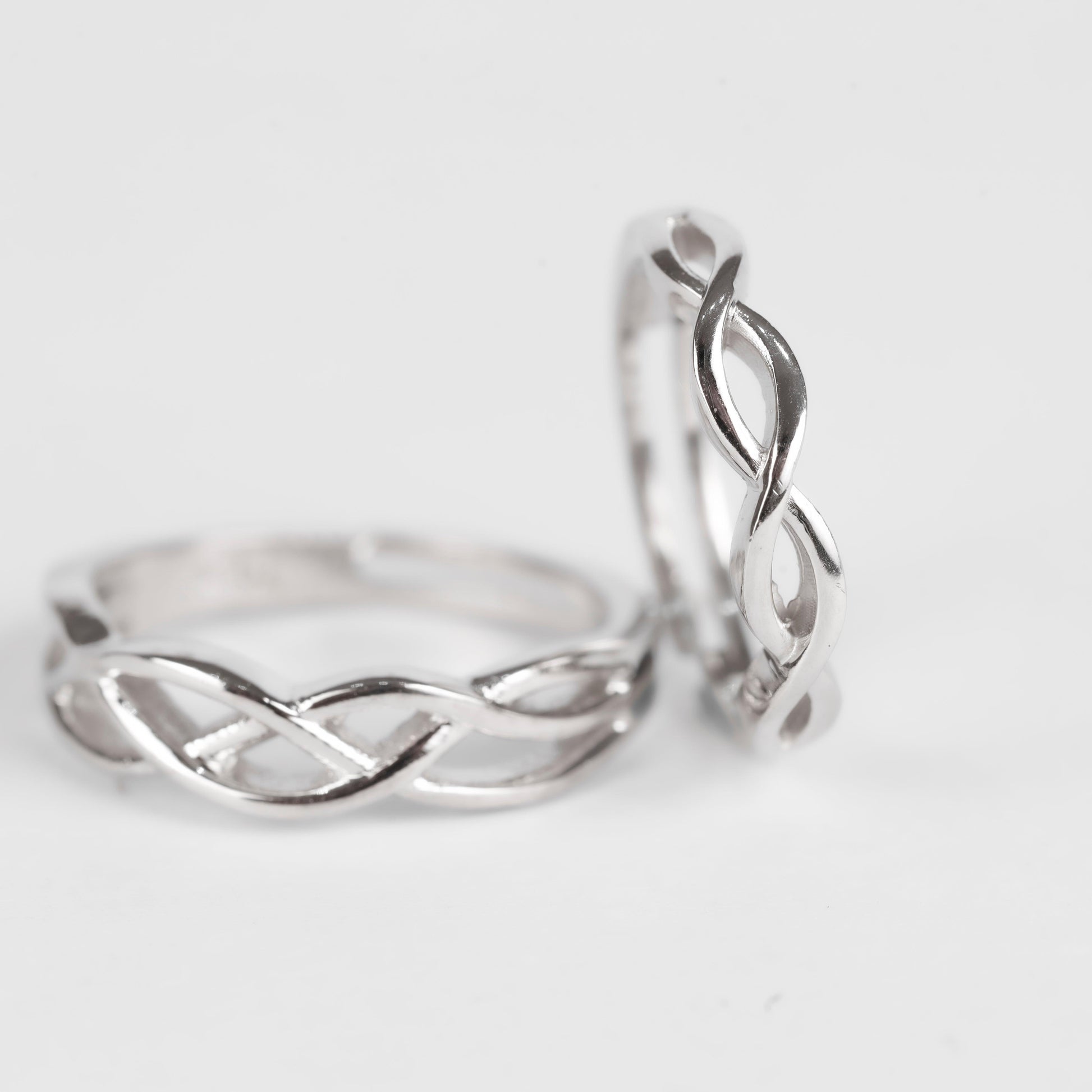 COUPLE RINGS | INFINITY LOOP - Shwet